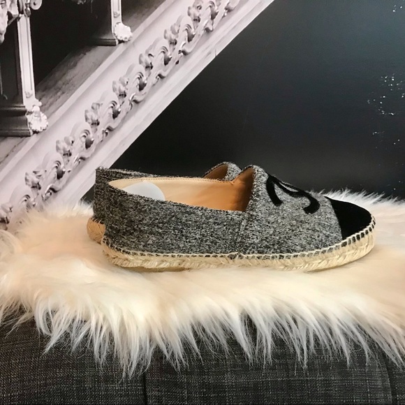CHANEL Tweed Velvet CC Espadrilles 35 Grey Black with shoe bag - Picture 3 of 16